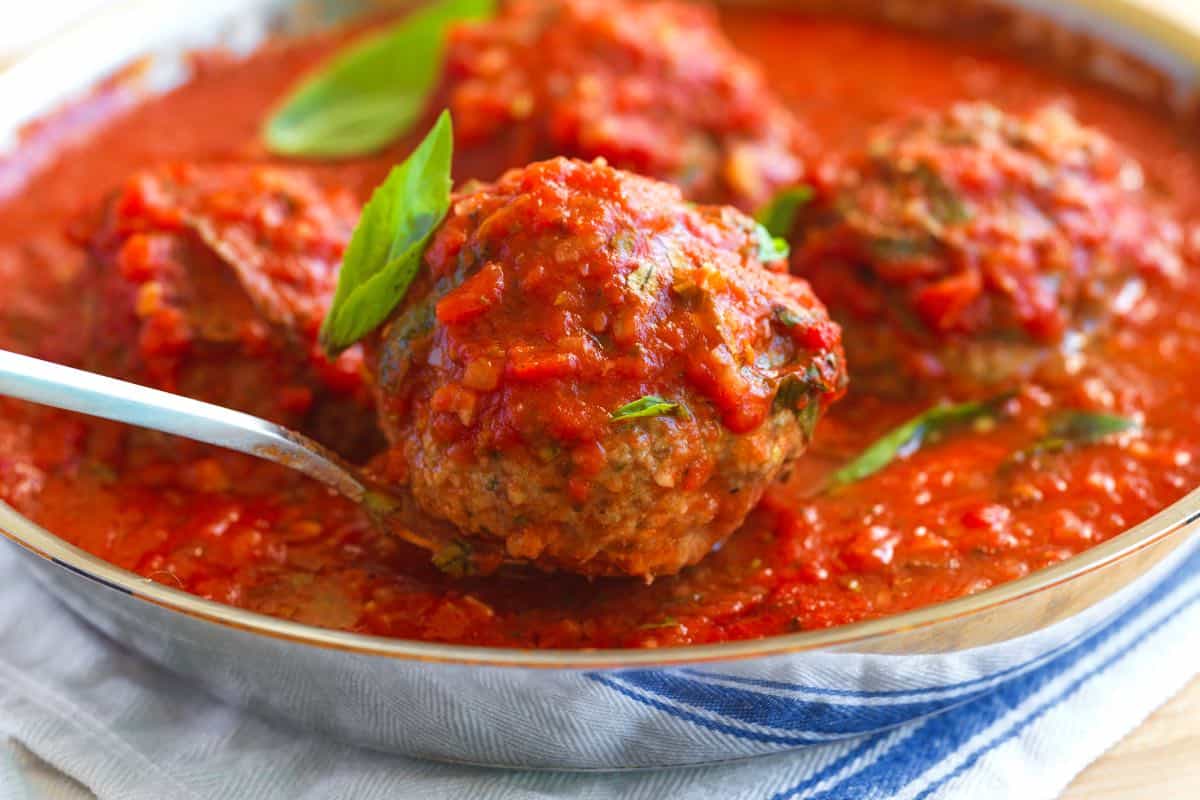 gammeldags-frikadeller-opskrift